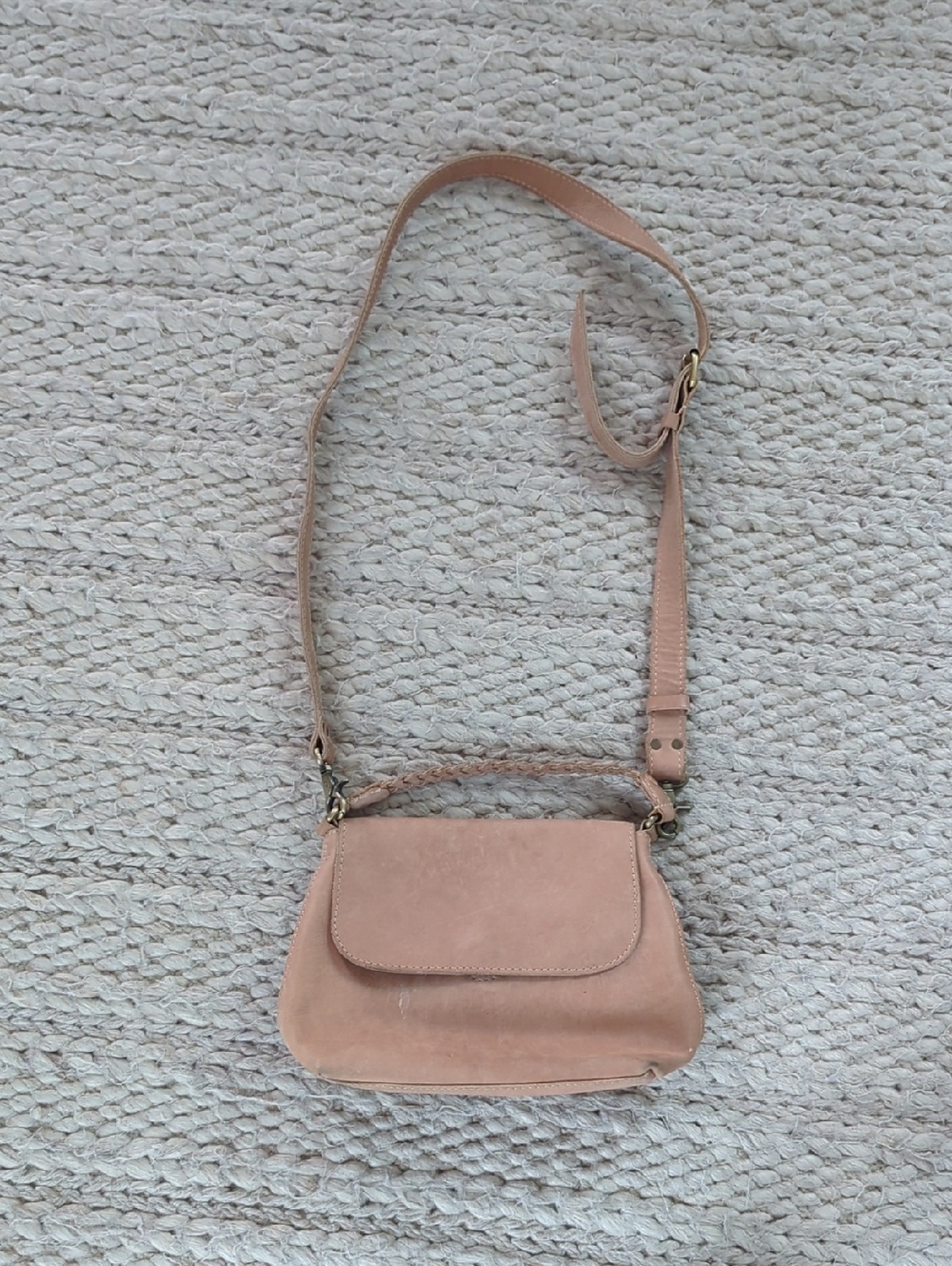 Raven + Lily Suede Crossbody Bag in Blush